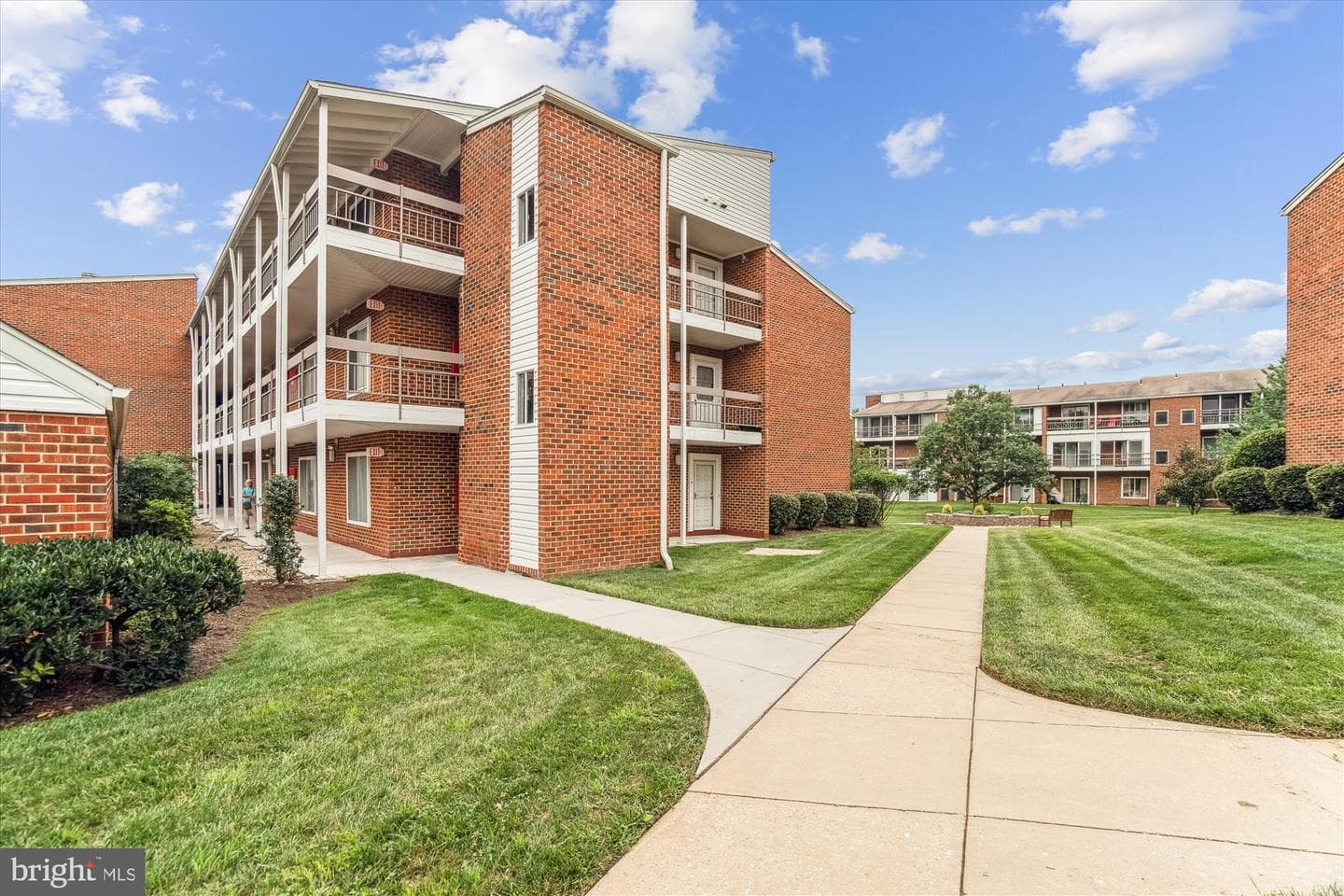 3500 Forest Edge Drive #15-1f photo 2