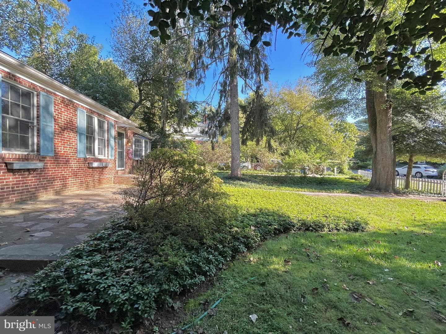 9330 Caroline Avenue photo 21