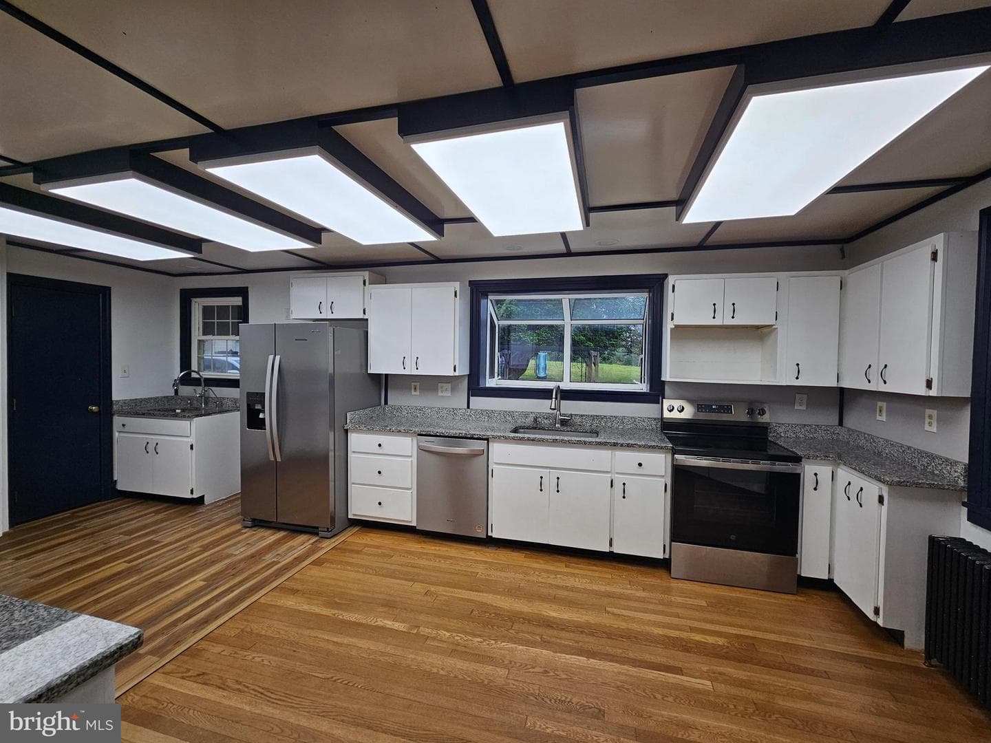 22101 Ridge Road photo 3