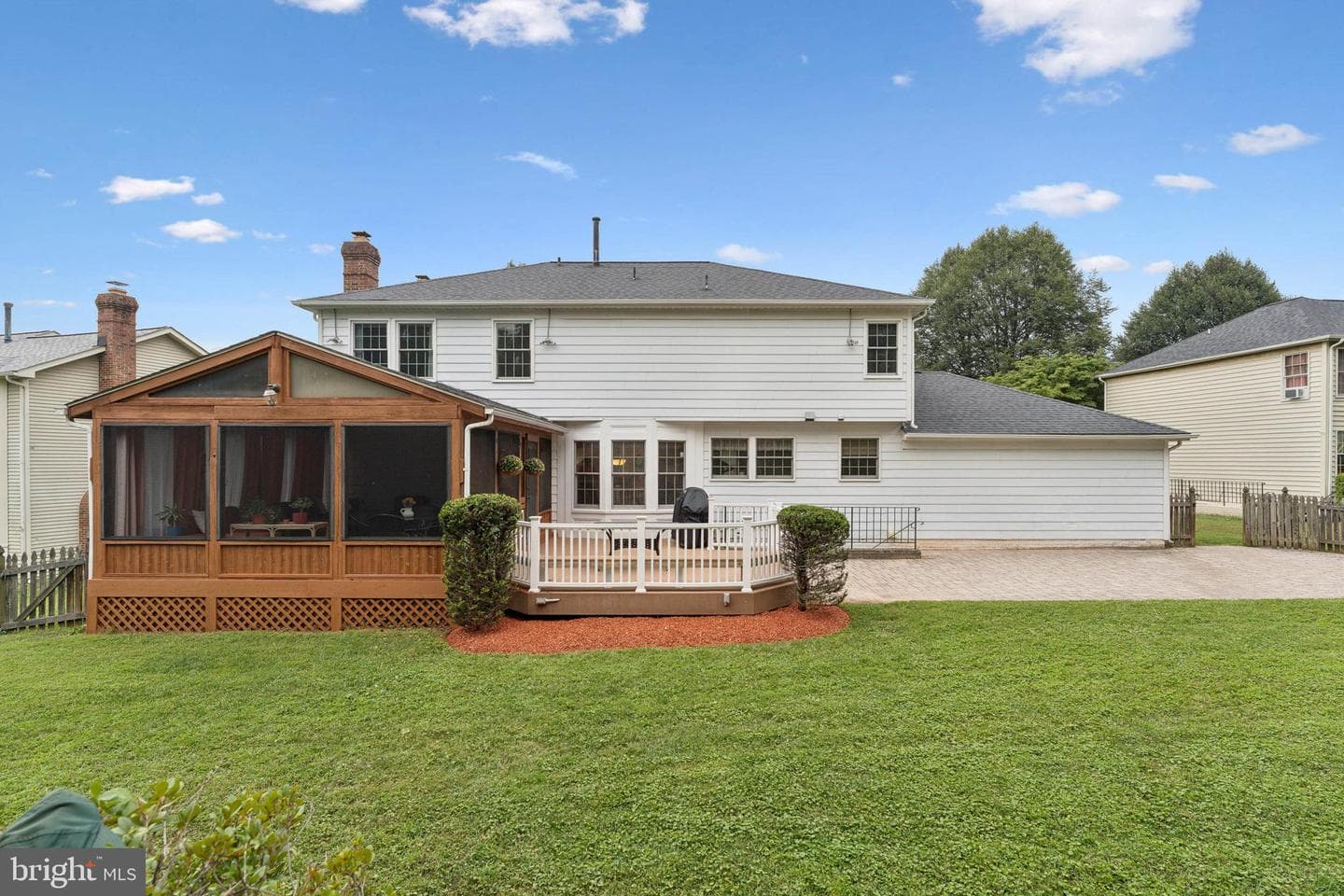 136 Amberleigh Drive photo 28