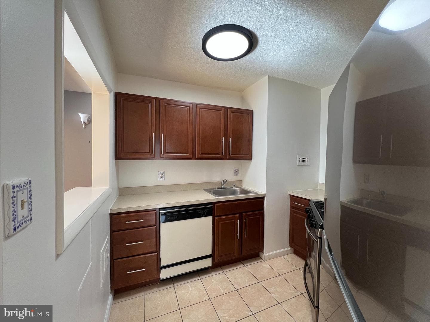 4242 East West Highway #502 photo 11