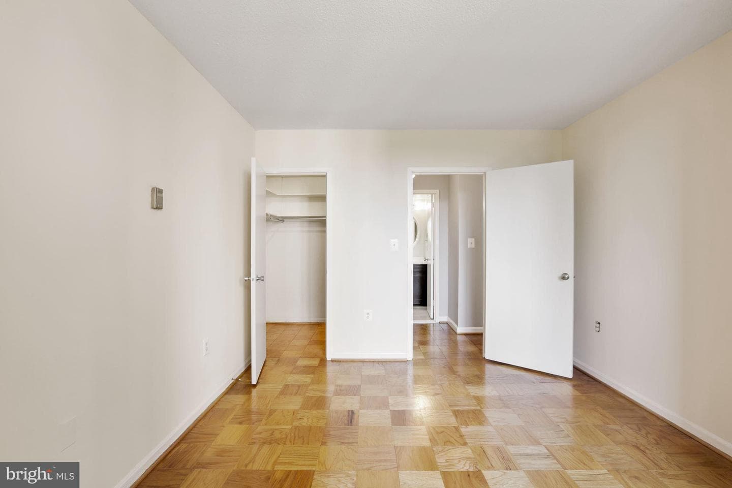 4242 East West Highway #502 photo 14