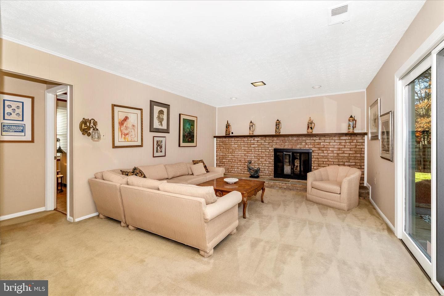6509 Farmingdale Court photo 16