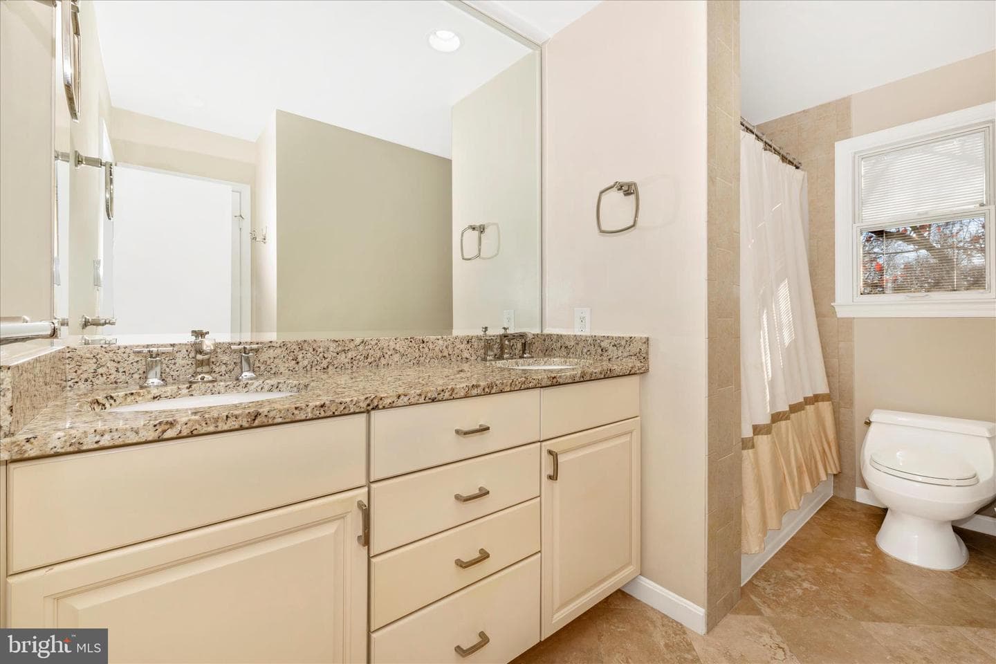 6509 Farmingdale Court photo 35