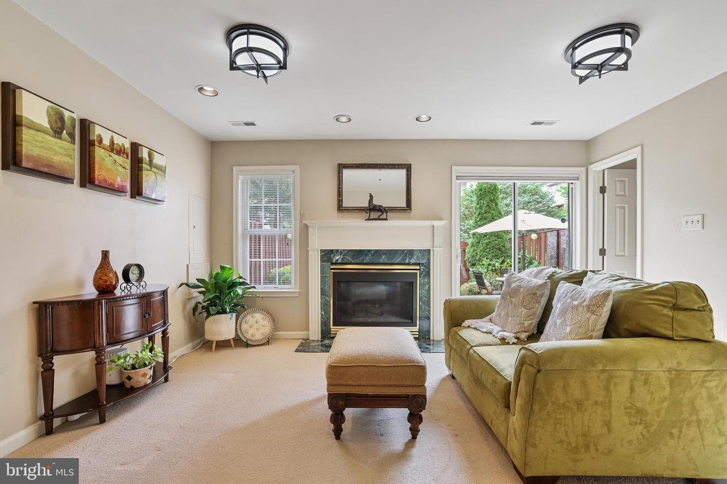2128 Elm Tree Lane photo 7