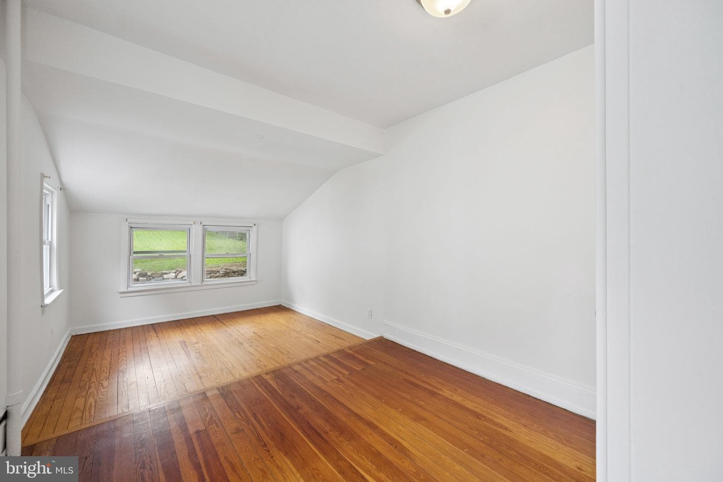 710 Silver Spring Avenue photo 23