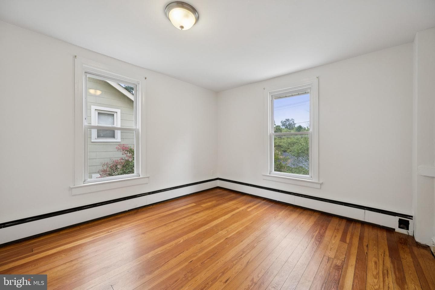 710 Silver Spring Avenue photo 25