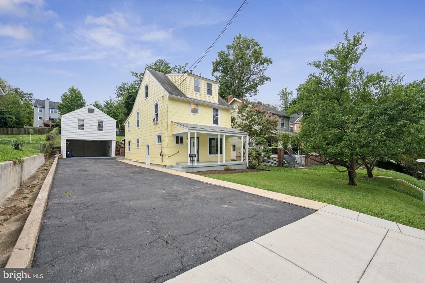 710 Silver Spring Avenue photo 3
