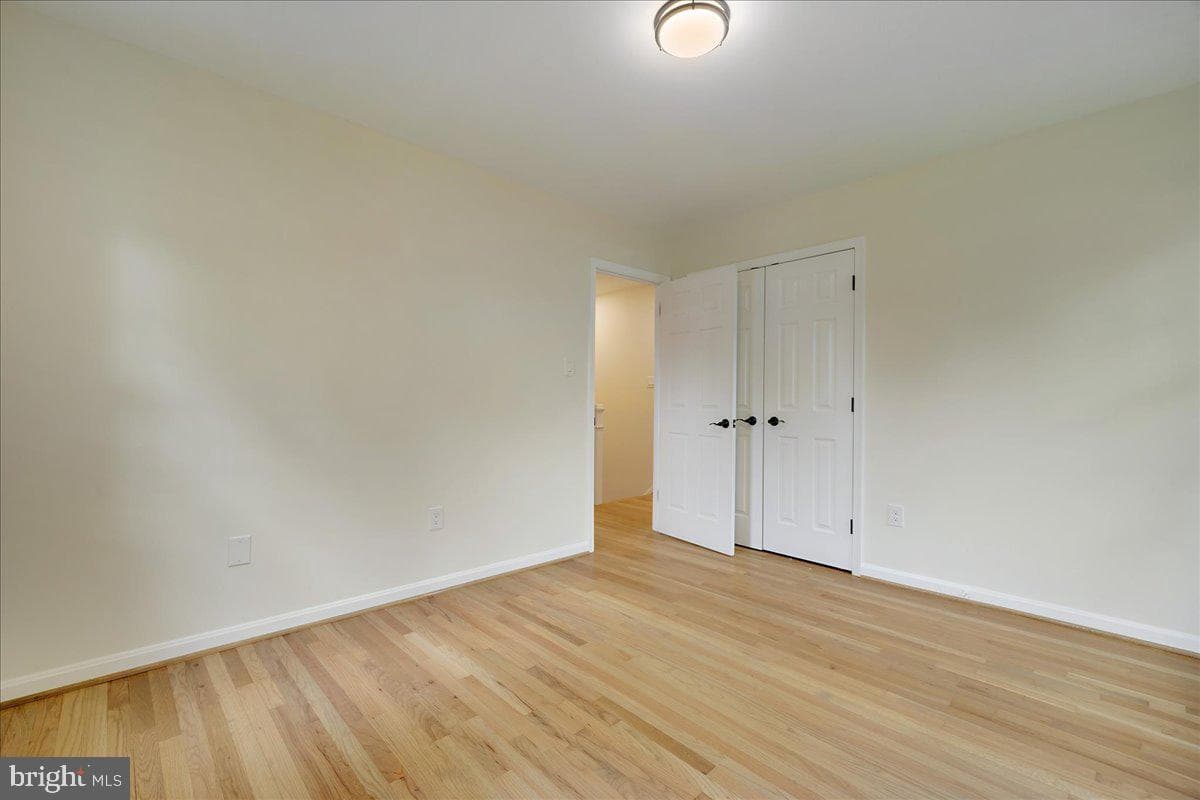 13517 Middlevale Lane photo 25
