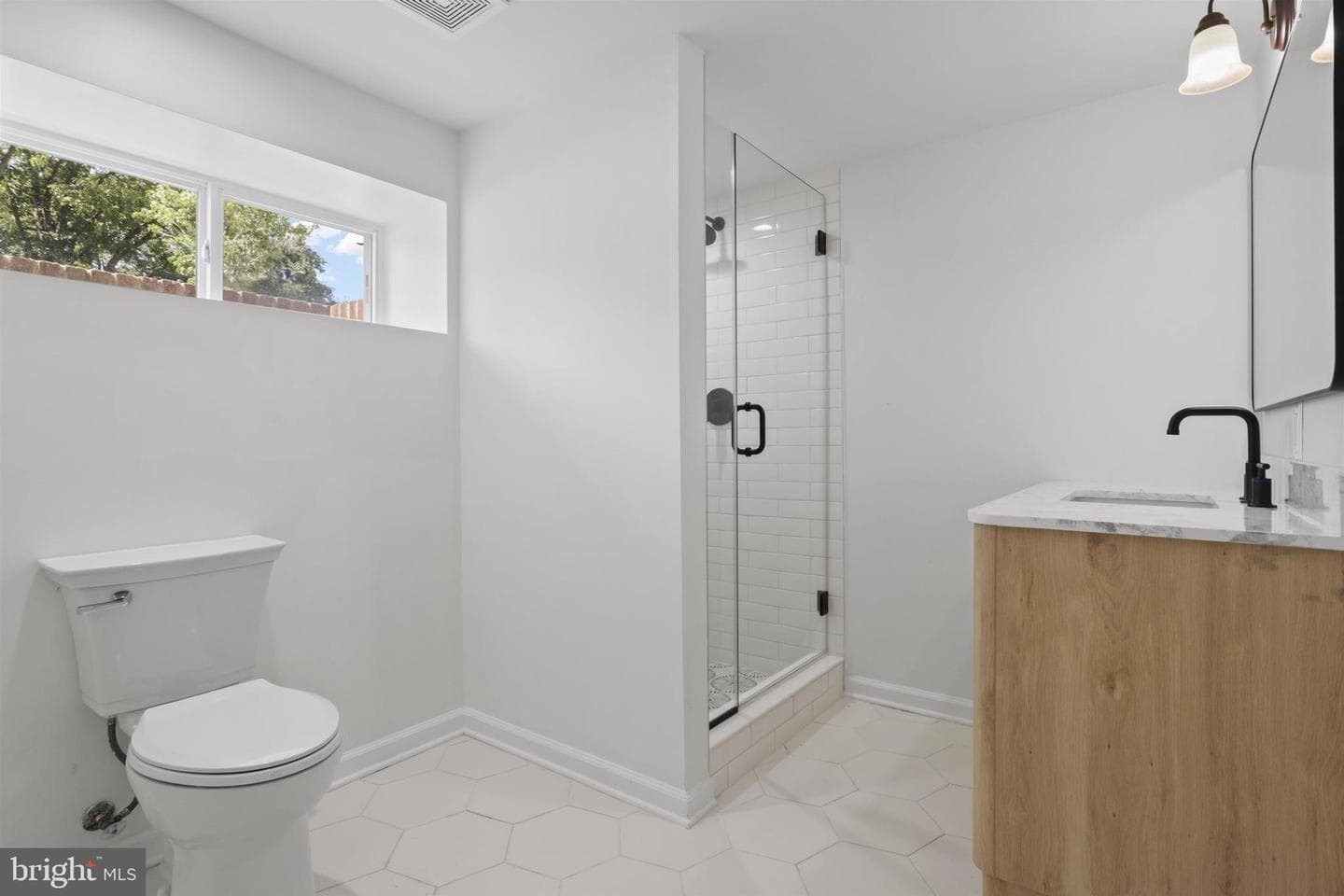 438 Ethan Allen Avenue photo 16