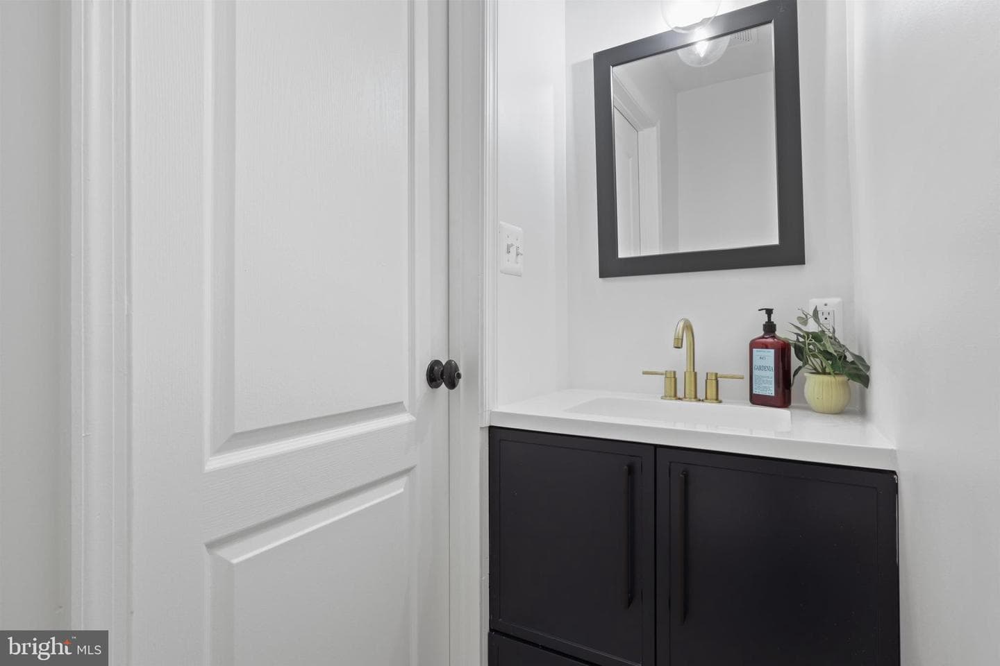 438 Ethan Allen Avenue photo 25