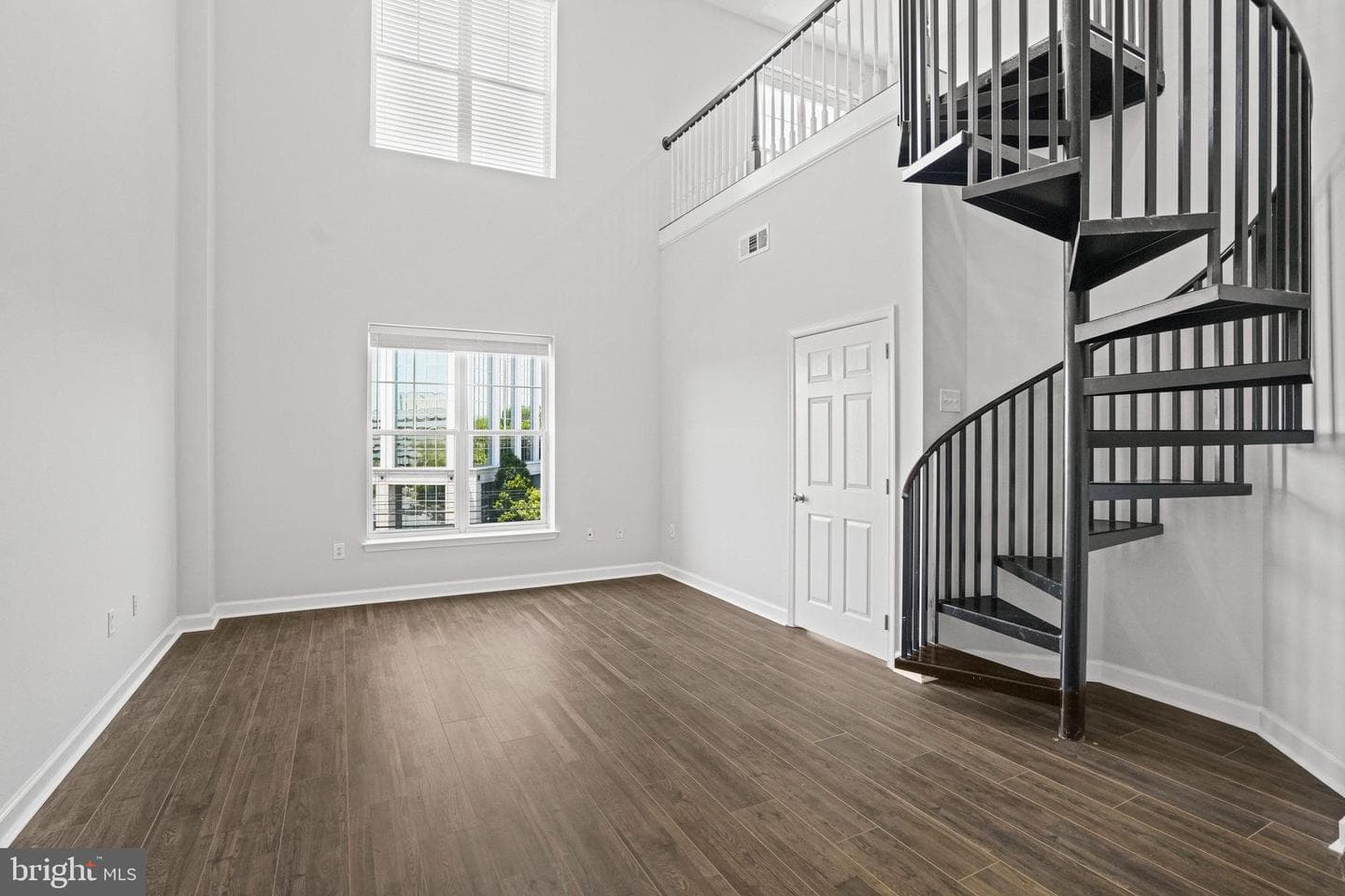 501 Hungerford Drive #325 photo 18