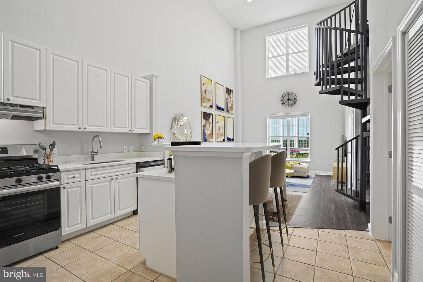 501 Hungerford Drive #325 photo 4