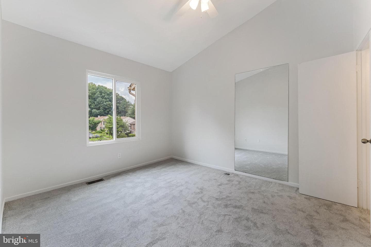 10713 Mist Haven Terrace photo 38