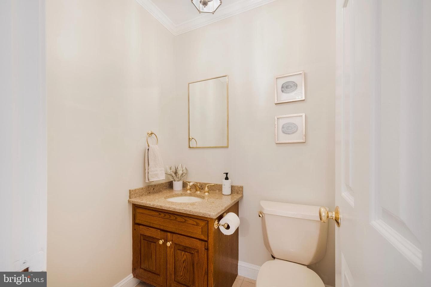 13510 Stonebarn photo 28