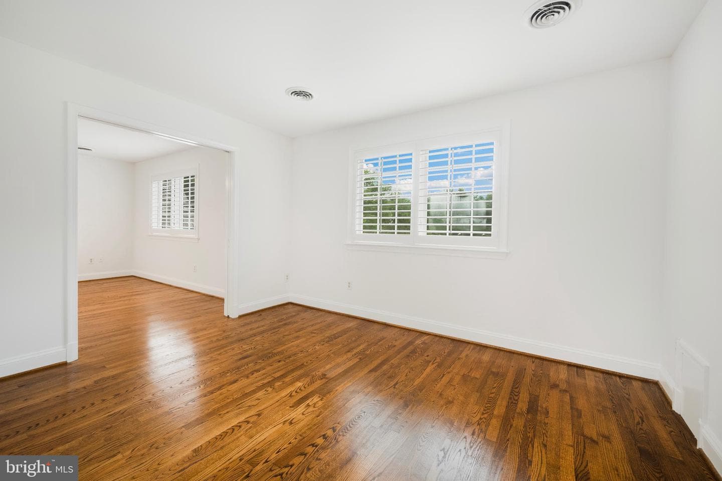 13510 Stonebarn photo 36