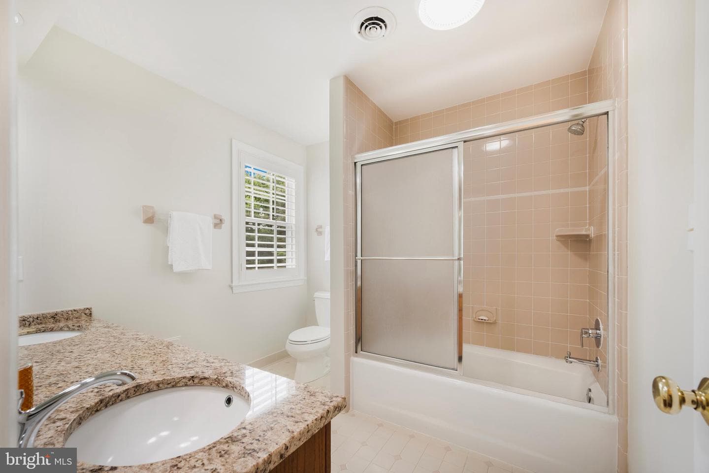 13510 Stonebarn photo 40