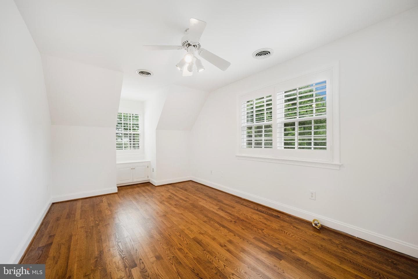 13510 Stonebarn photo 41