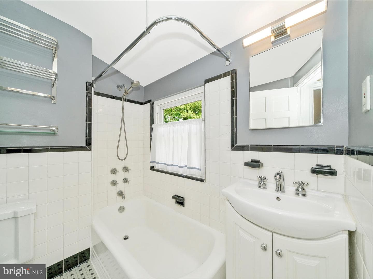 9405 Flower Avenue photo 31