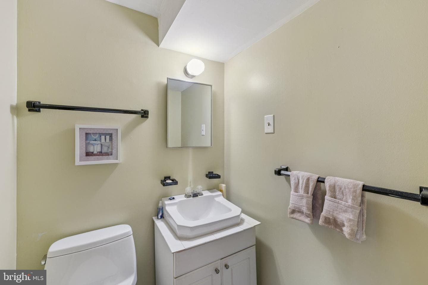 4630 Aspen Hill Road photo 18