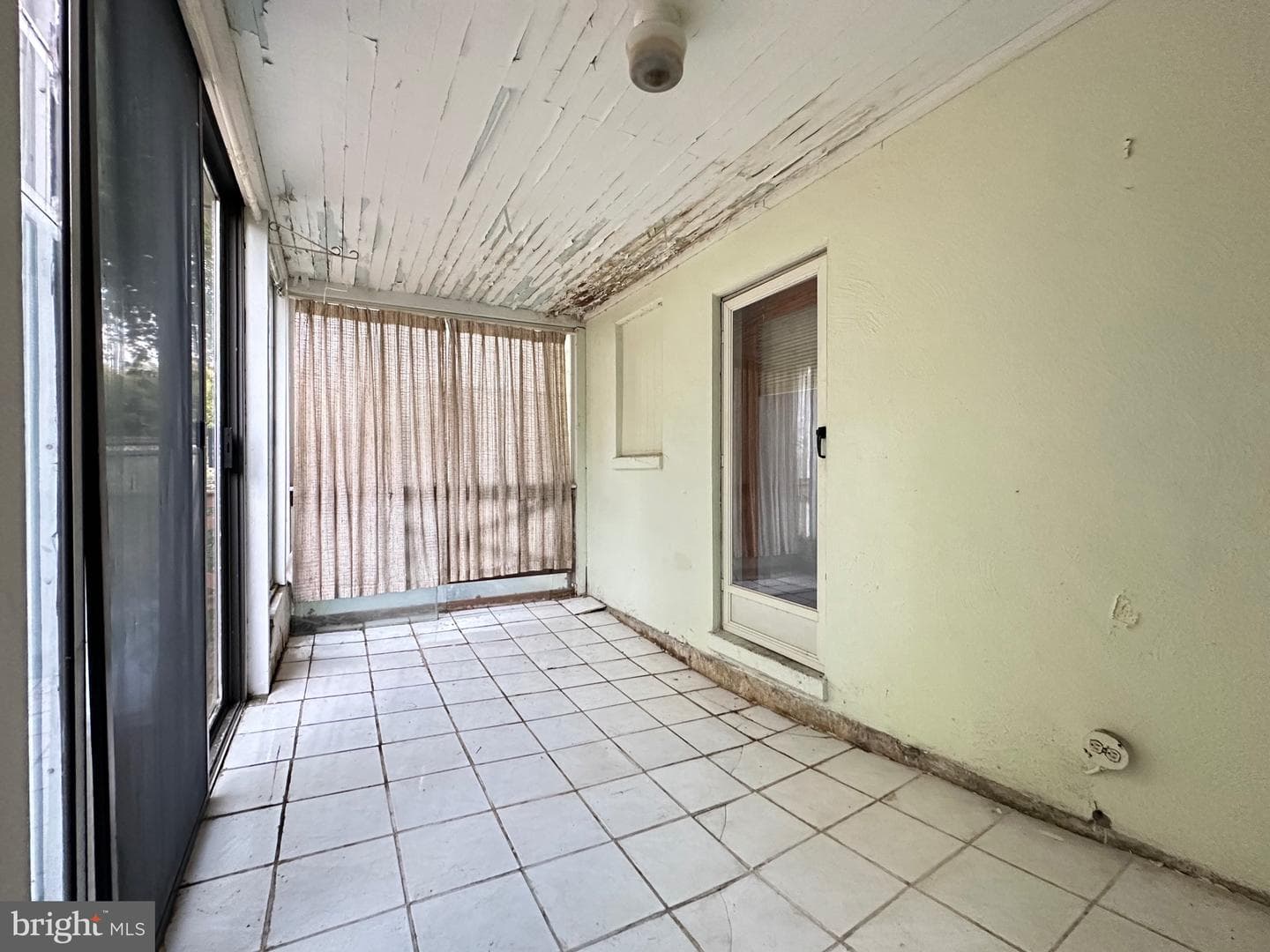 306 Grandin Avenue photo 32