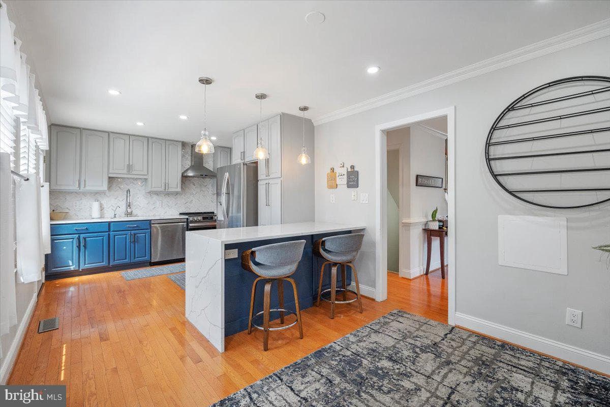 17 Goodport Lane photo 10