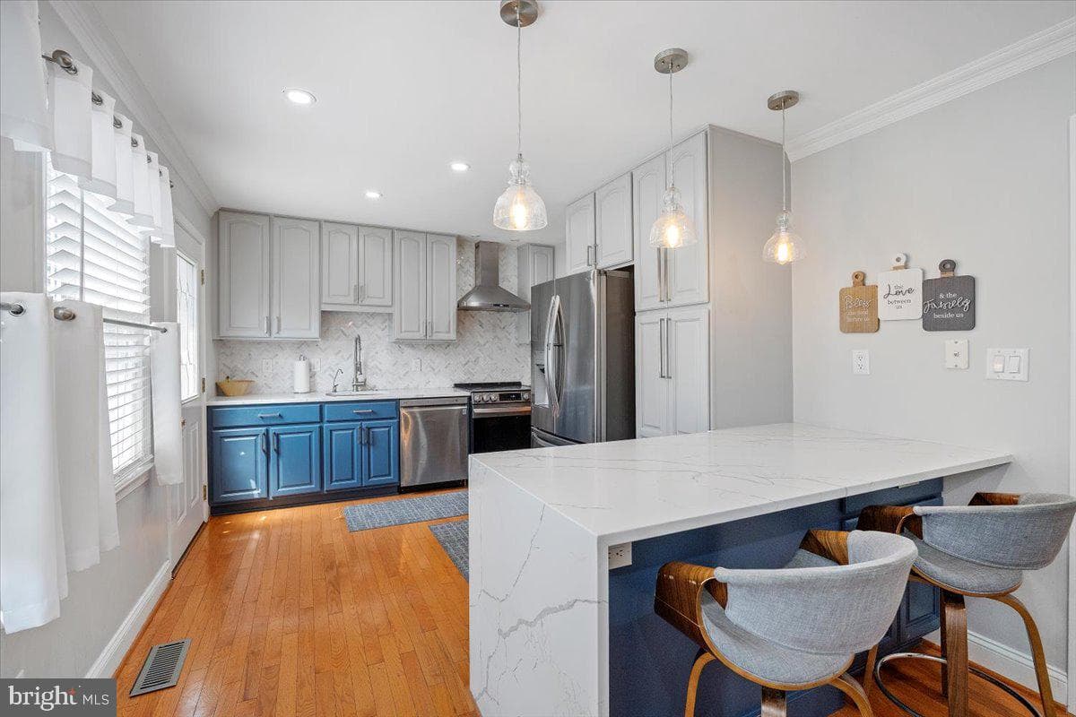 17 Goodport Lane photo 9