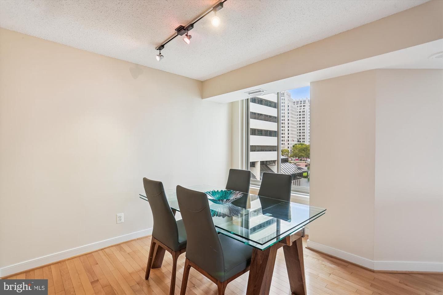 7500 Woodmont Avenue #s706 photo 15