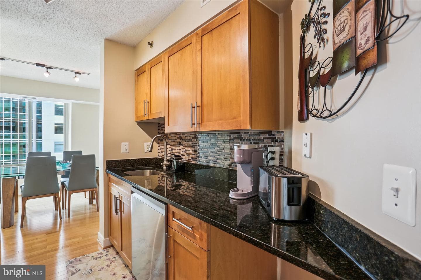 7500 Woodmont Avenue #s706 photo 17