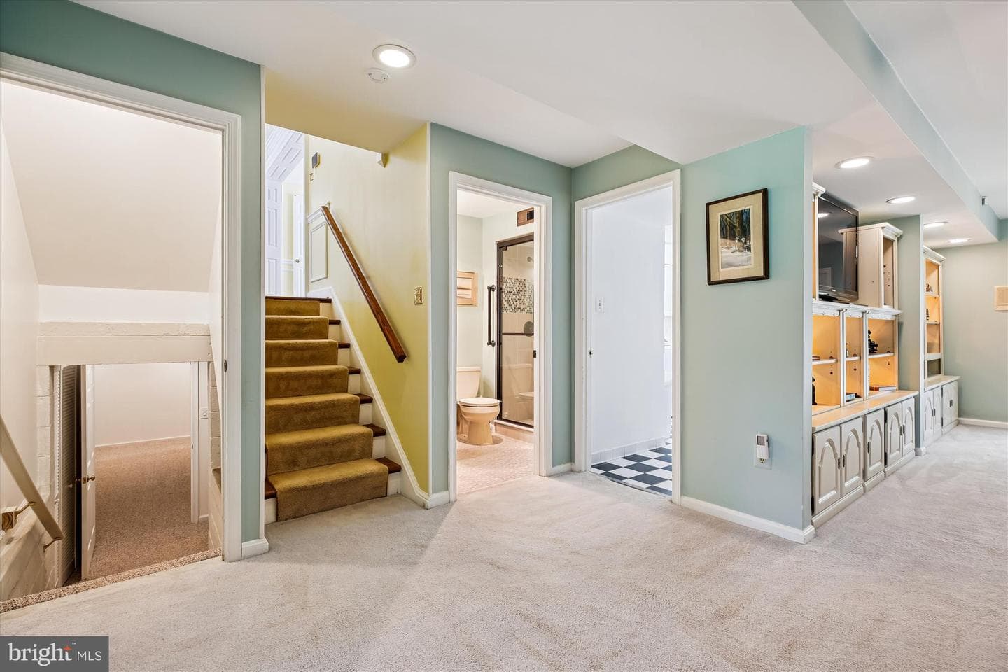 2 Griffith Court photo 63