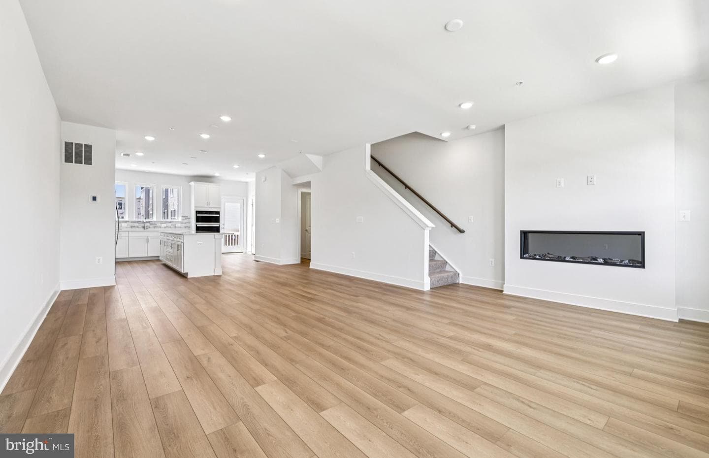 14426 Leafhopper Drive photo 11