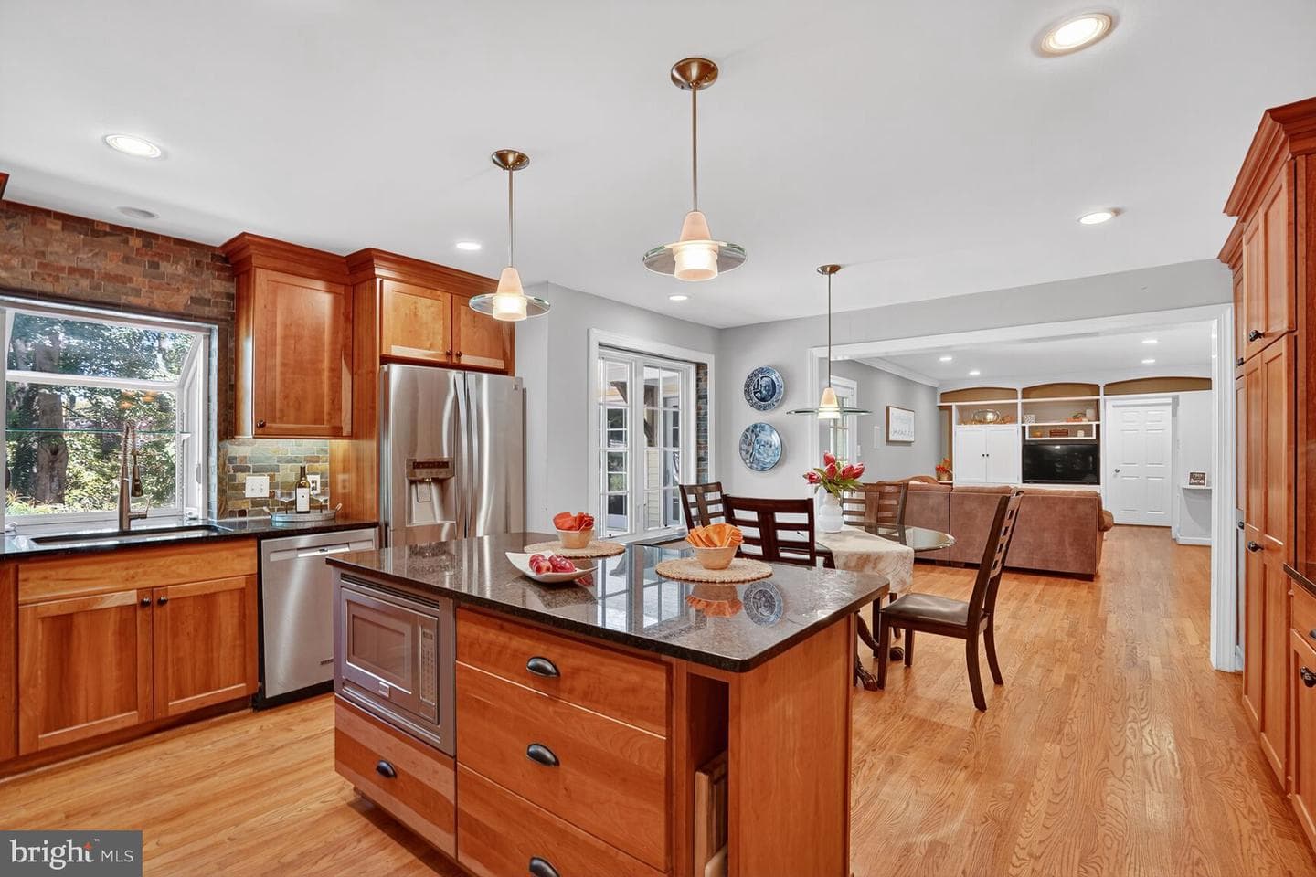9325 Orchard Brook Drive photo 16