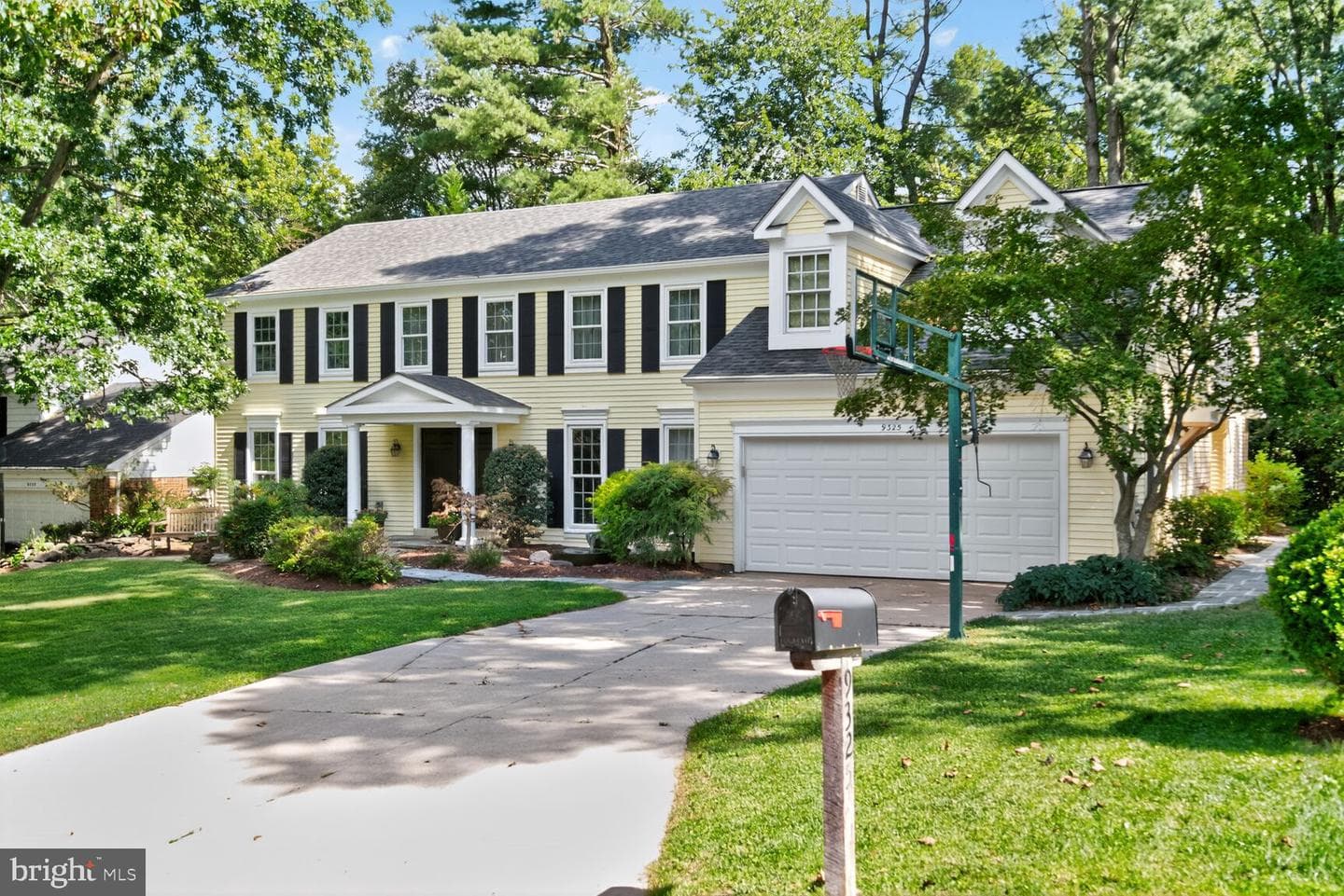 9325 Orchard Brook Drive photo 2
