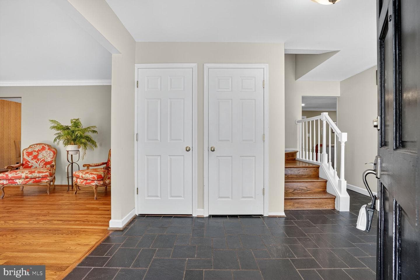 9325 Orchard Brook Drive photo 7