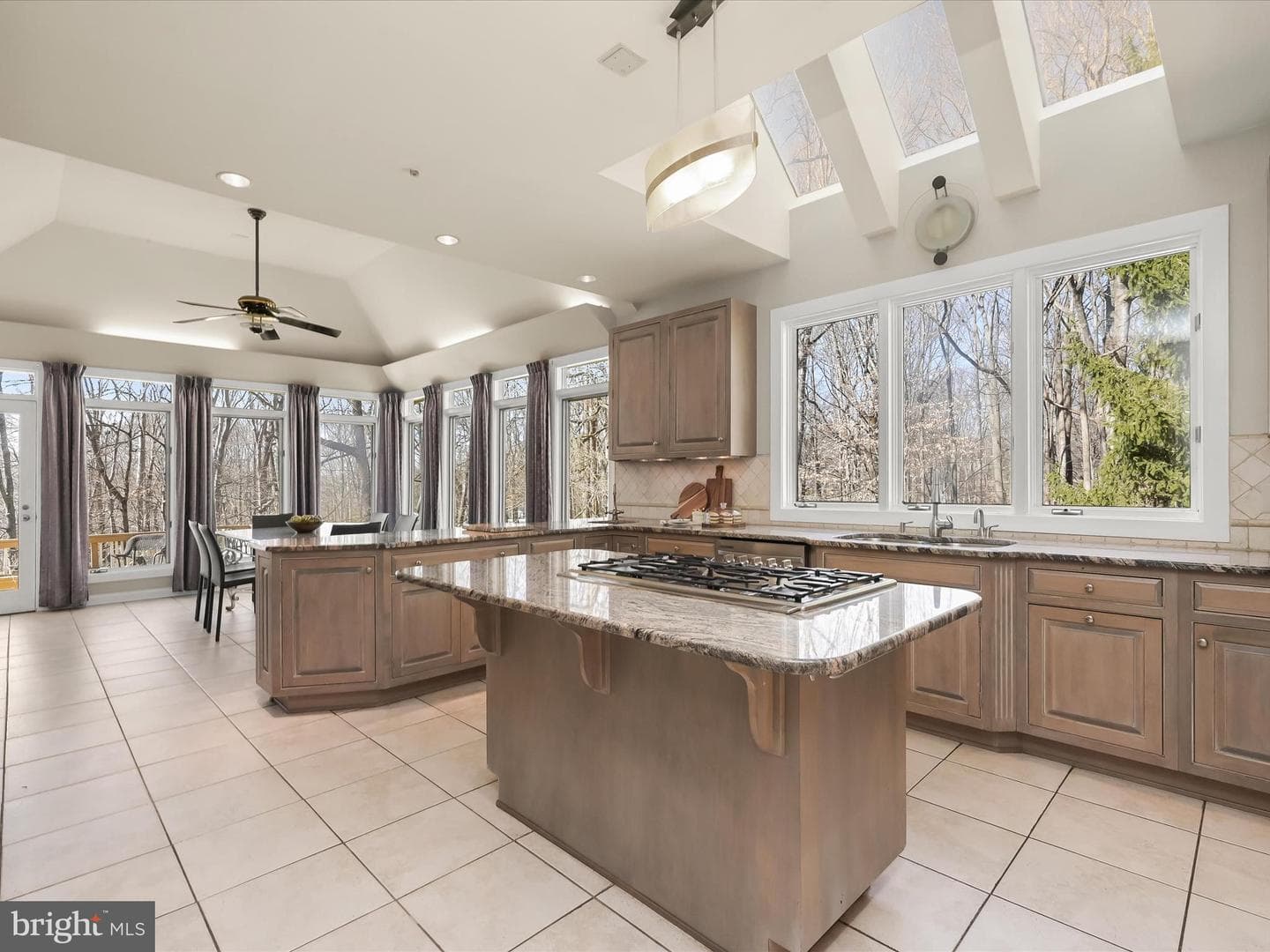 1 Lake Potomac Court photo 14