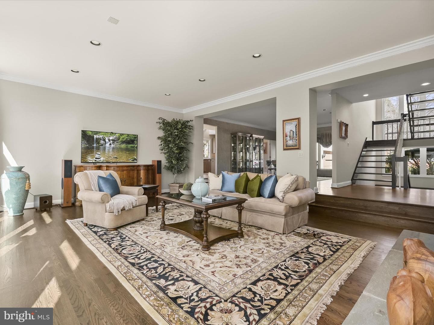 1 Lake Potomac Court photo 7