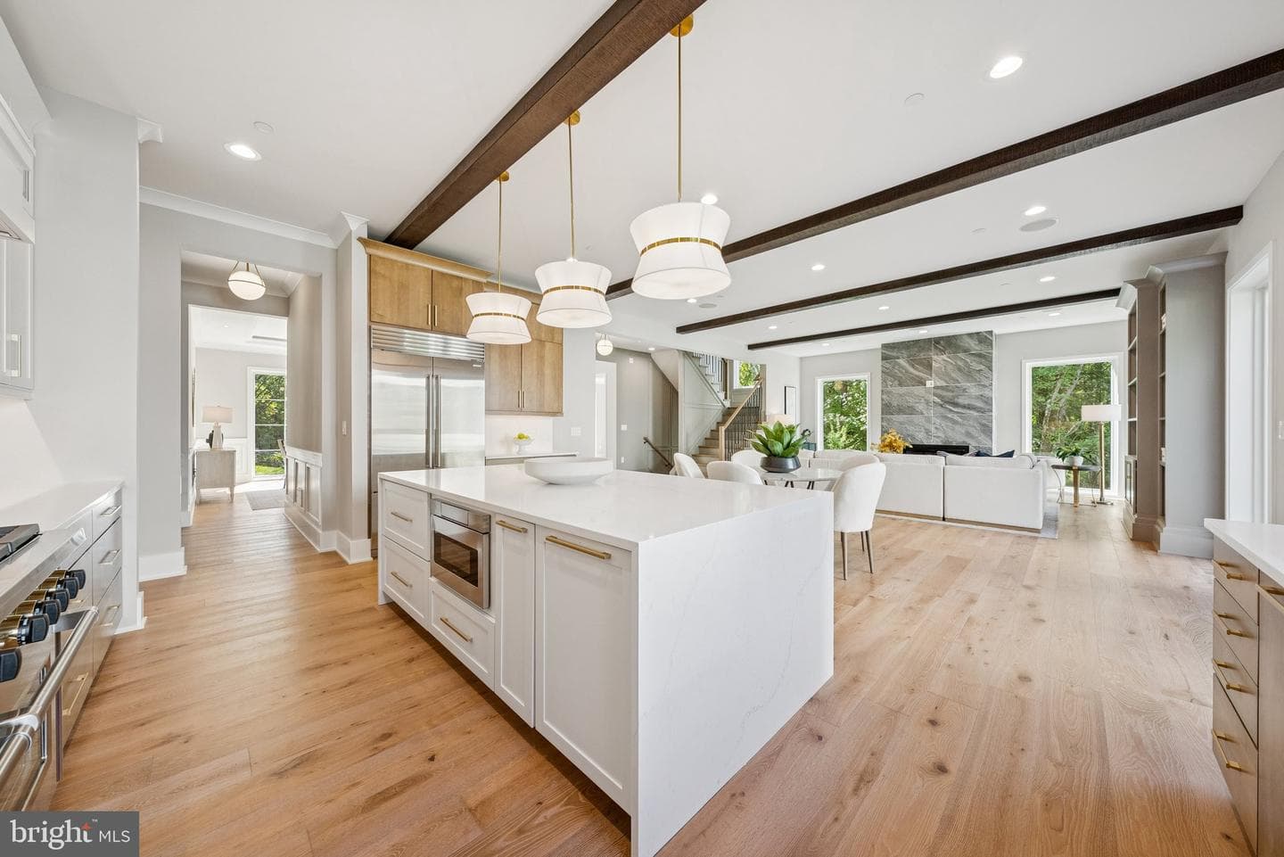 10200 Falls Road photo 22