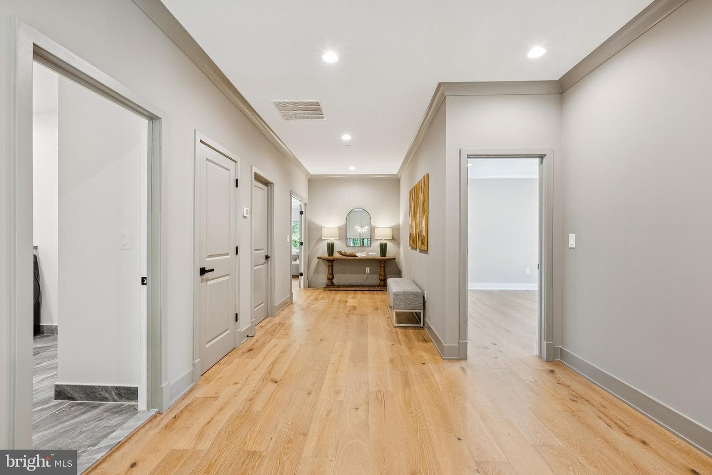 10200 Falls Road photo 34