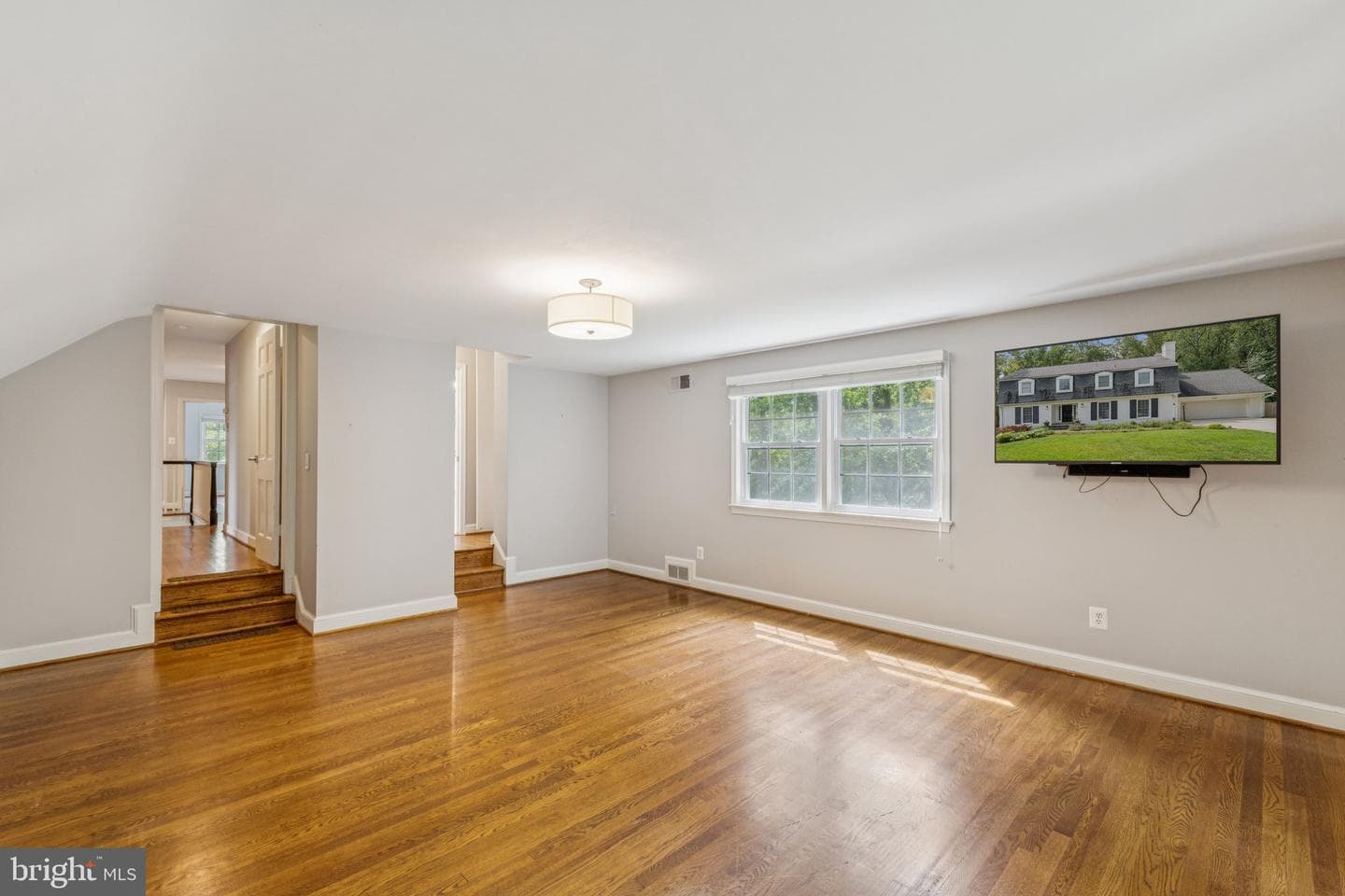 9508 Newbold Place photo 14