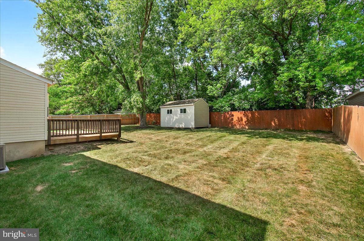 19833 Spurrier Avenue photo 14