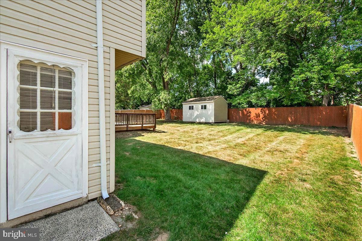 19833 Spurrier Avenue photo 15