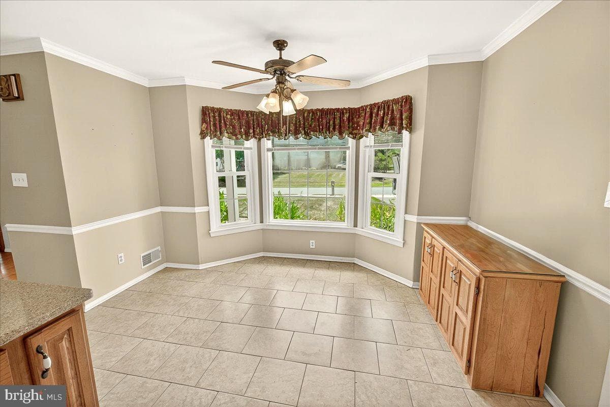 19833 Spurrier Avenue photo 30