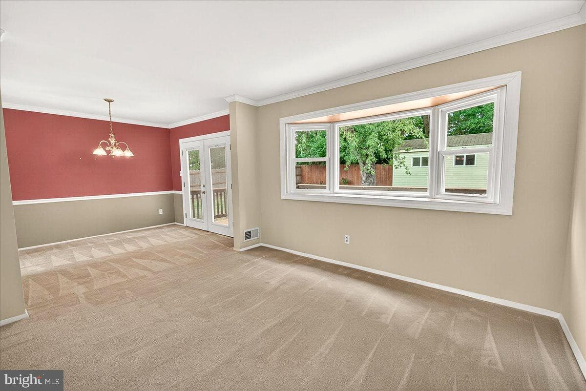 19833 Spurrier Avenue photo 34