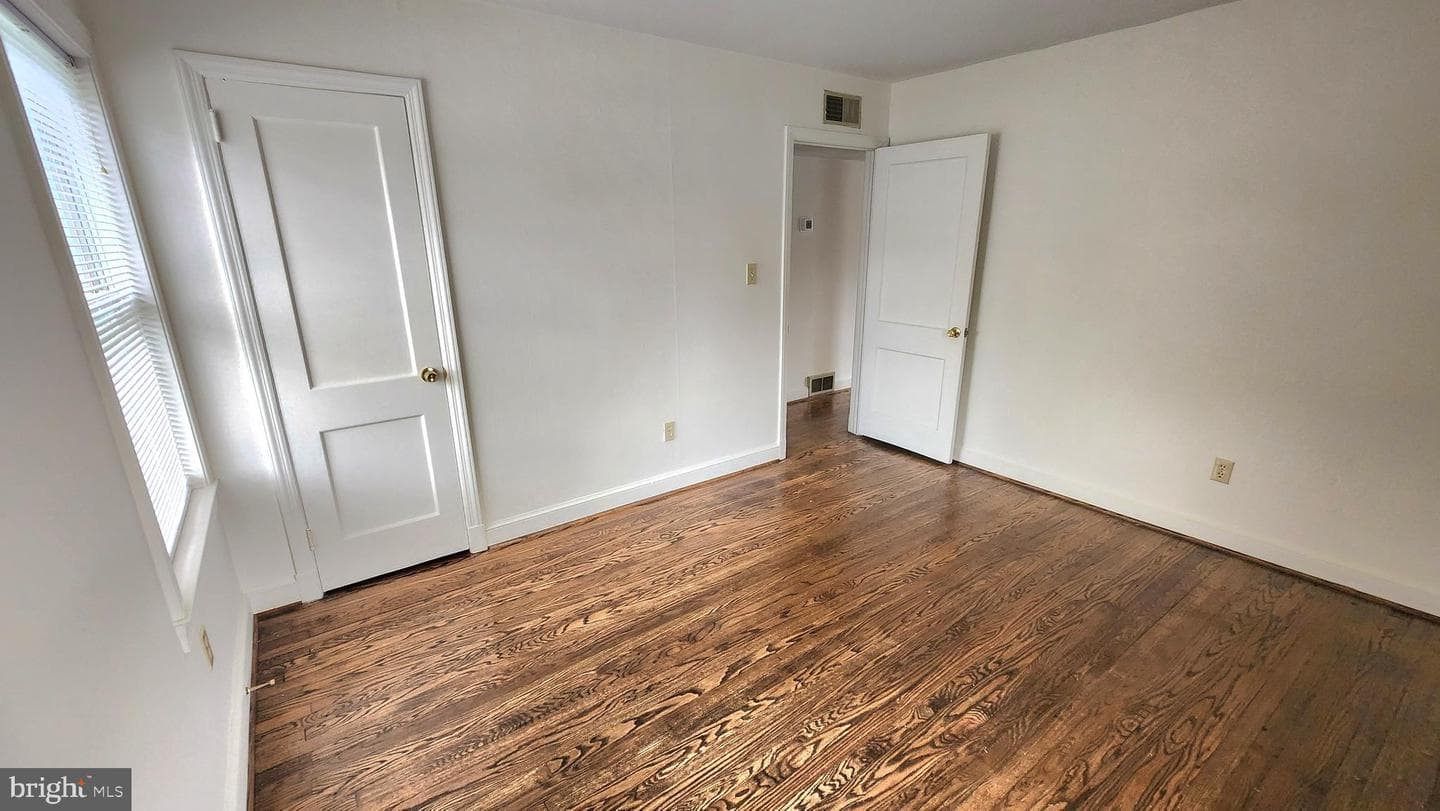 1103 Edmonston Drive photo 12