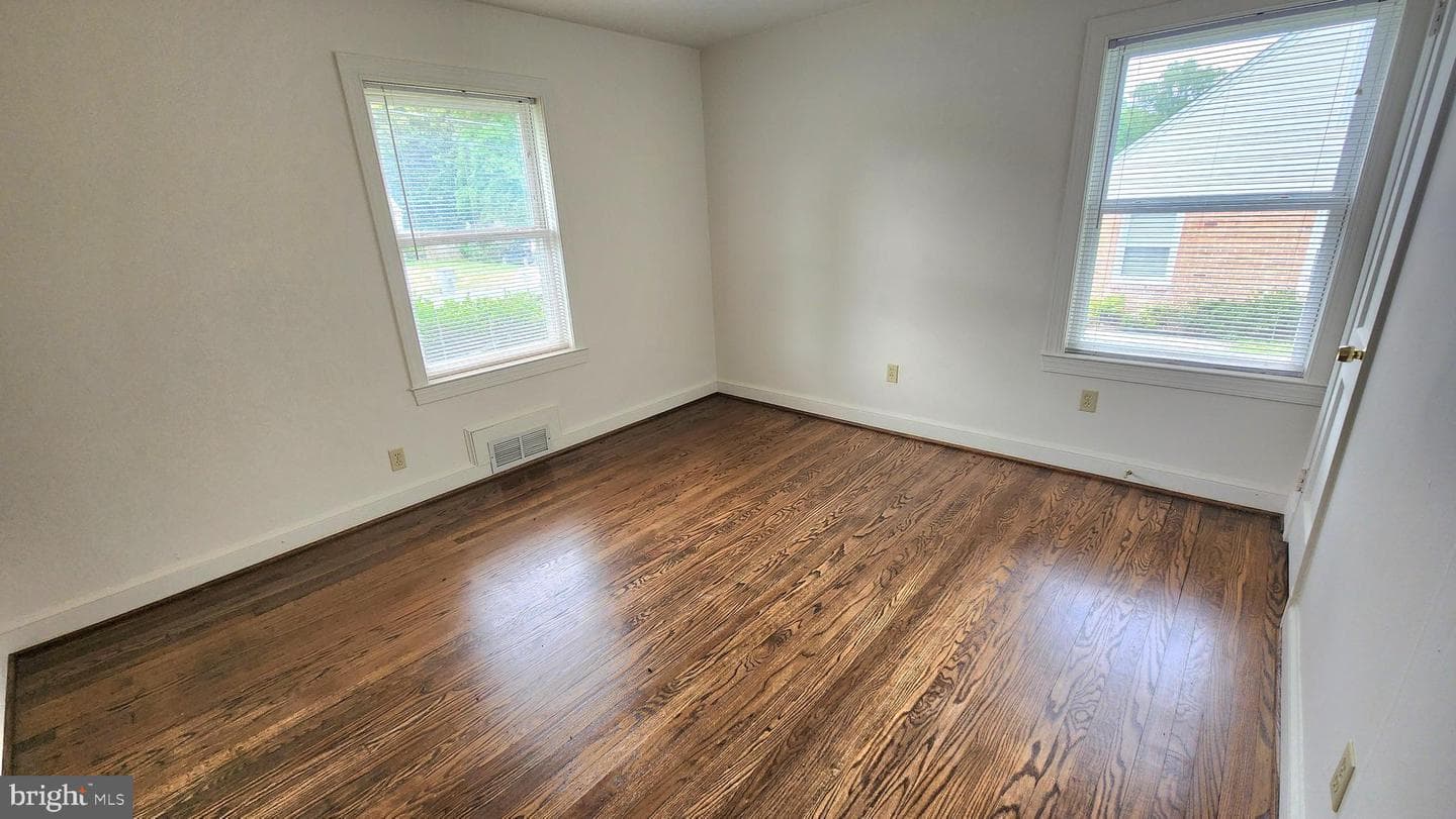 1103 Edmonston Drive photo 13