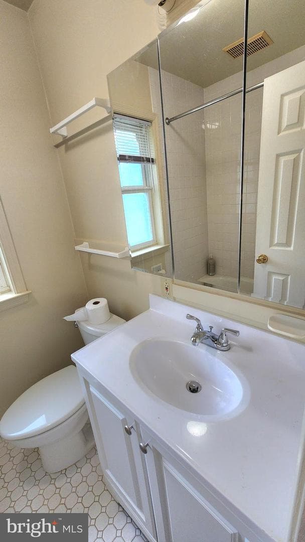1103 Edmonston Drive photo 7