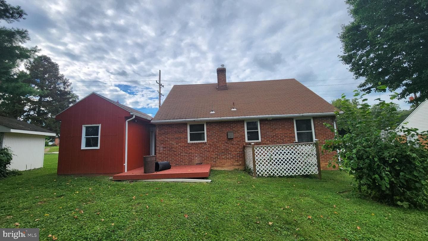 1103 Edmonston Drive photo 9