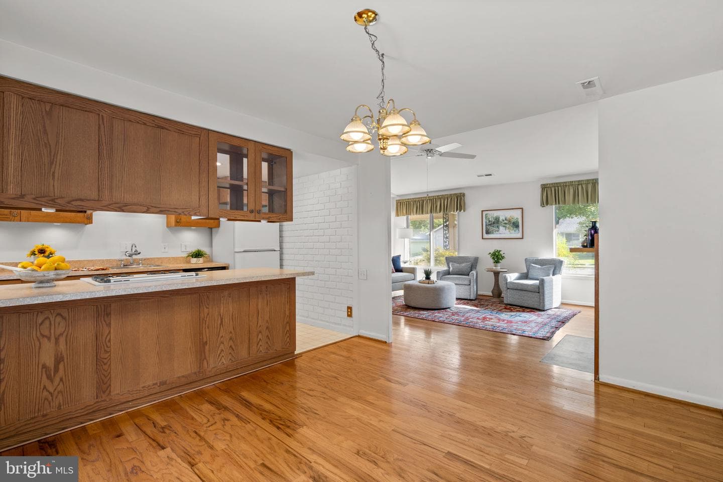 2806 Aquarius Avenue photo 9