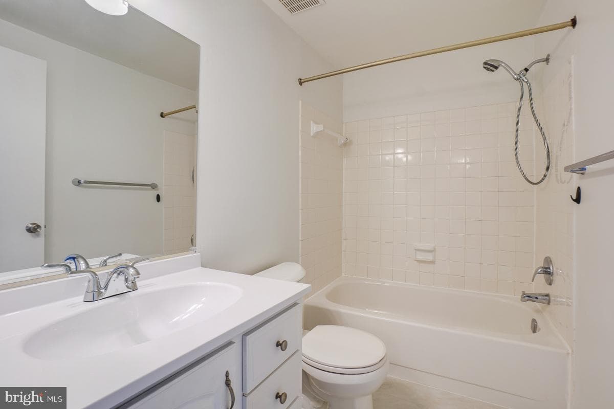 18509 Sparrows Point Place photo 33