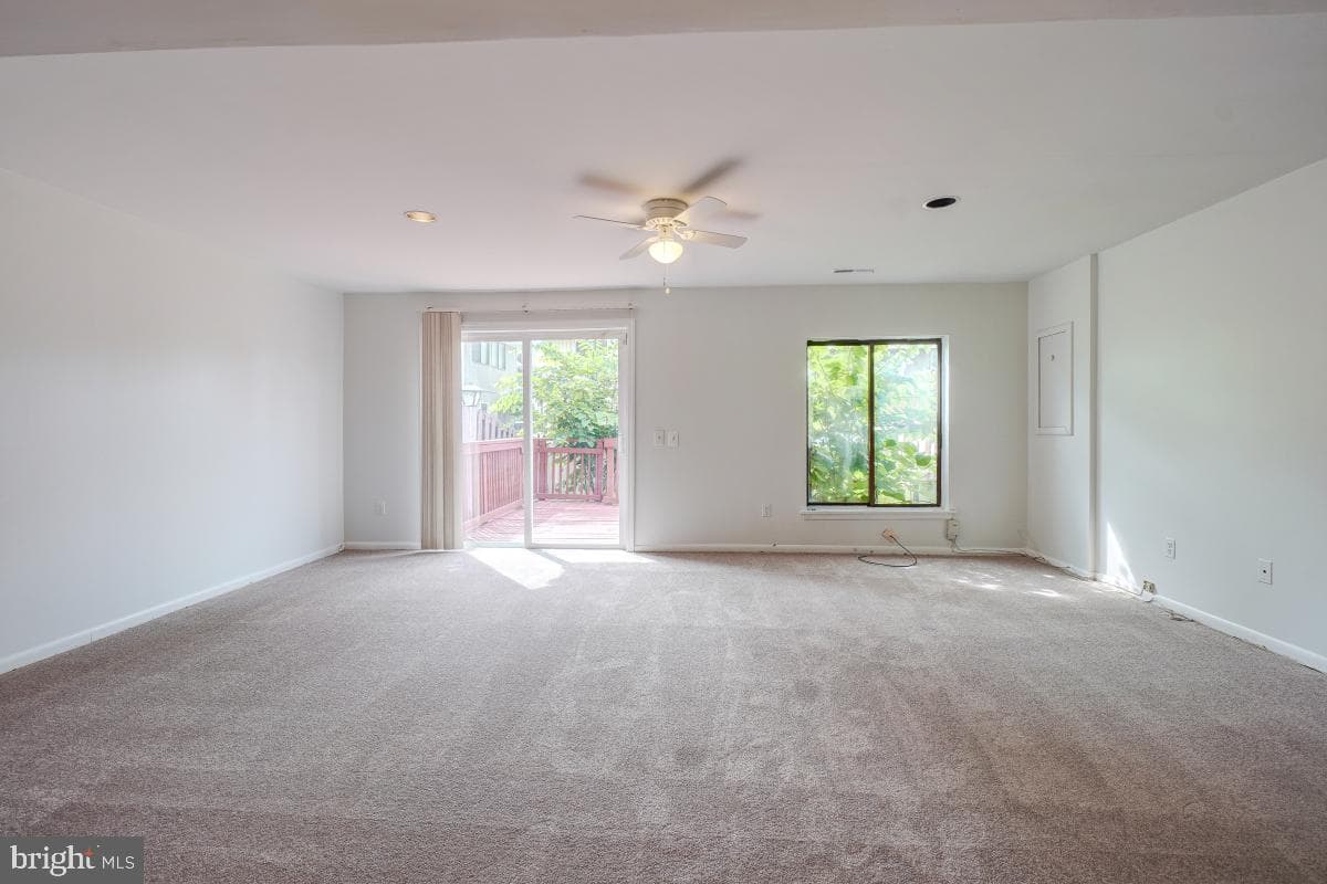 18509 Sparrows Point Place photo 38
